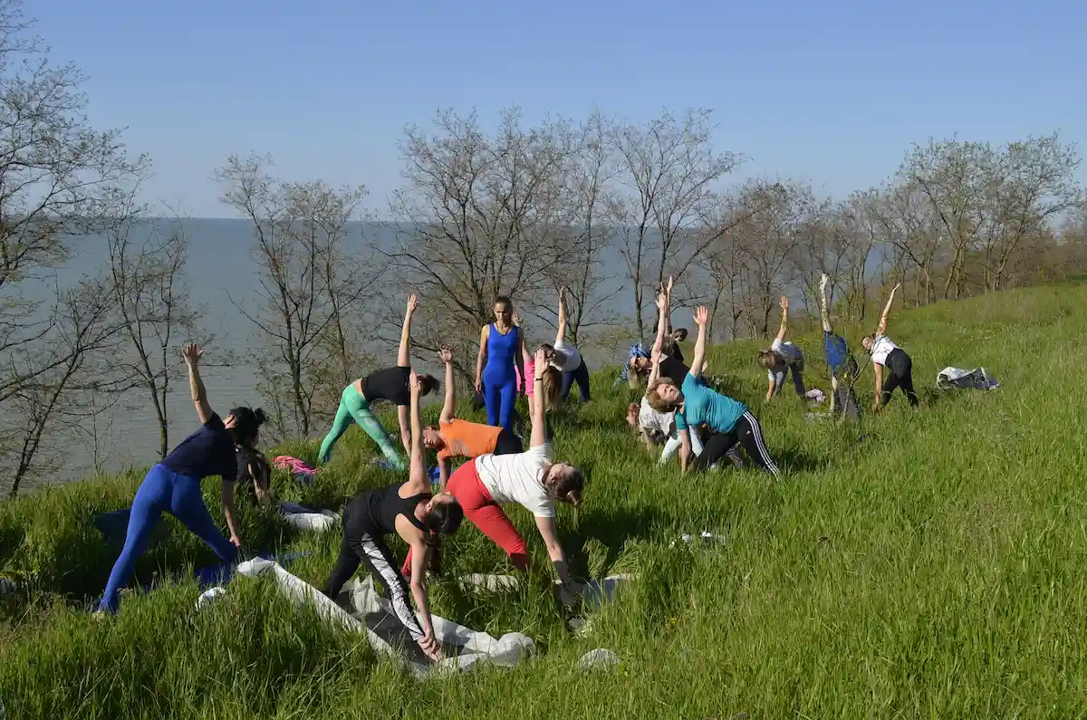 Йога на природе